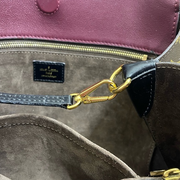 Louis Vuitton Monogram Canvas Tote Bag! ONE OWNER COPY OF PURCHASE - Picture 7 of 16